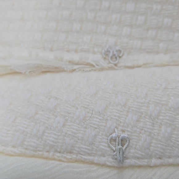 Banana Republic Ivory Textured Rose Skirt Set 2 - Picture 9 of 13